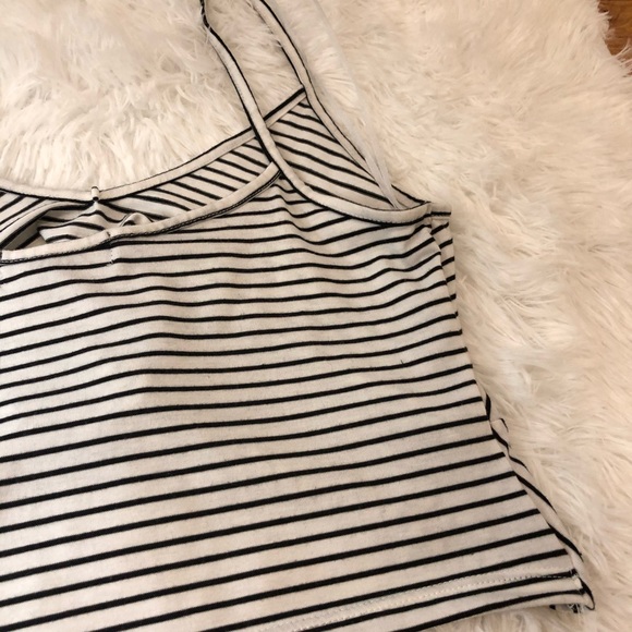 Striped Crop Tank Top - Picture 8 of 8
